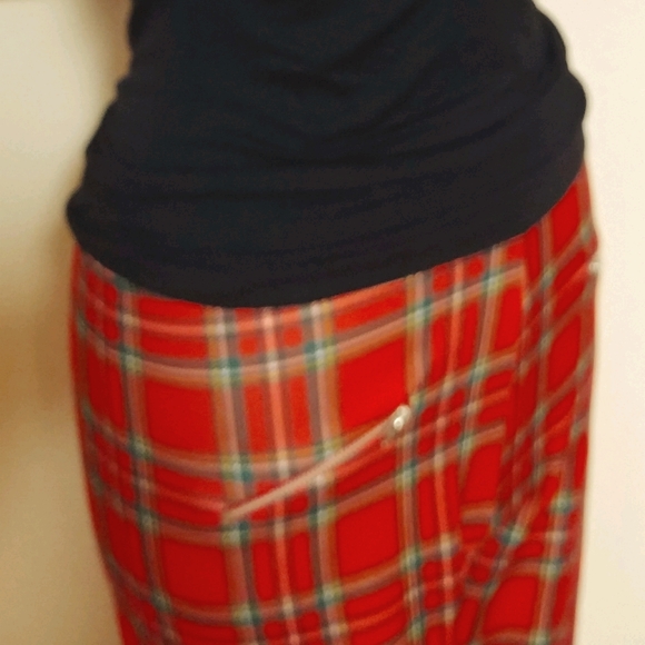 Pants - Picture 5 of 6